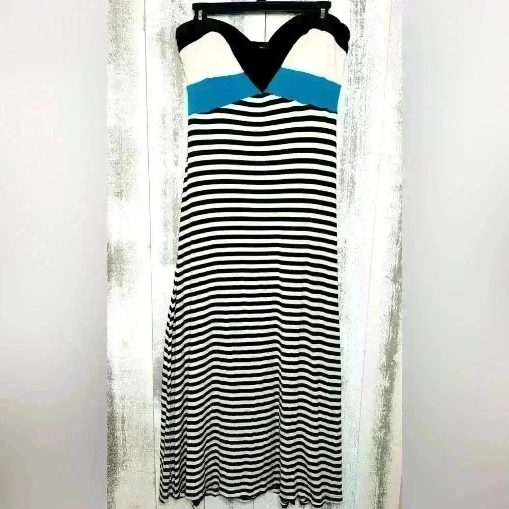 Bebe Long Black & White Stripes Strapless Maxi Y2K Dress